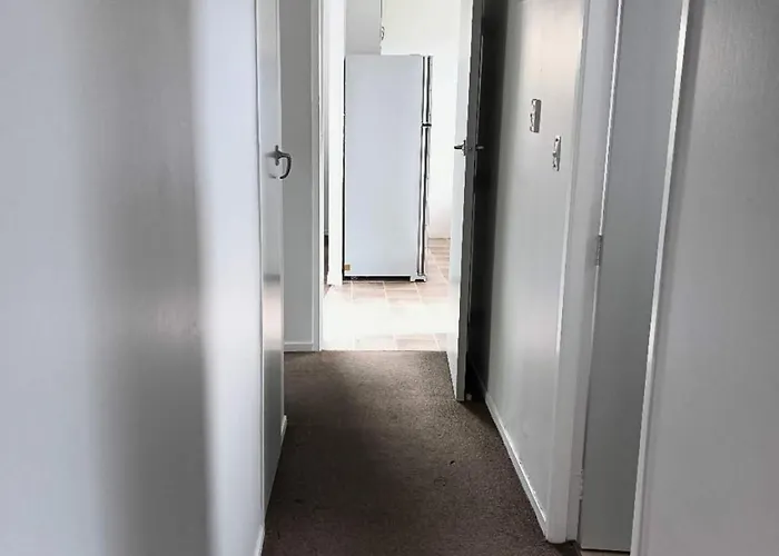 Three-bedroom House A At 23 Mallard Drive, Selwyn Heights * Rotorua